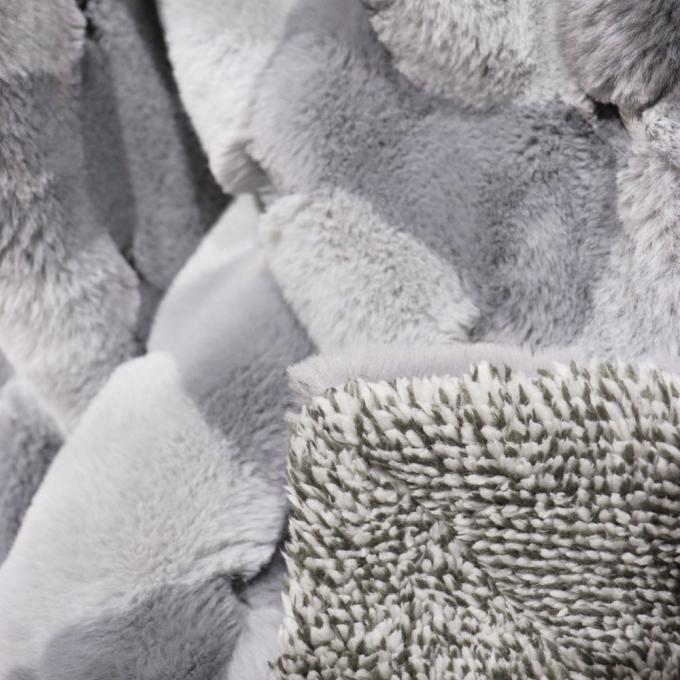 Polyester lichtgewicht koraal vlies deken vals bont deken voor de winter 320gm 2
