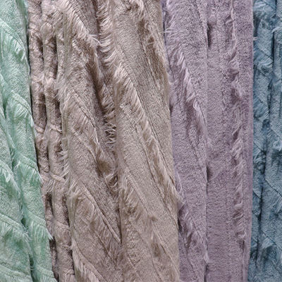 Good price Winter Stylish Warm Blanket Set Sneldrogen Polyester Minky Style Blanket online