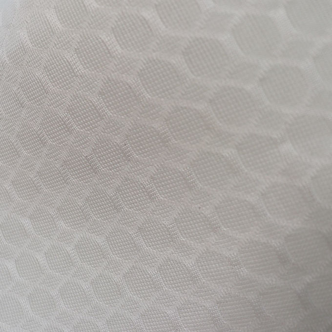 Gebreide weefsel met afstandsvergrendeling 100% polyester ademend luchtweefsel 3