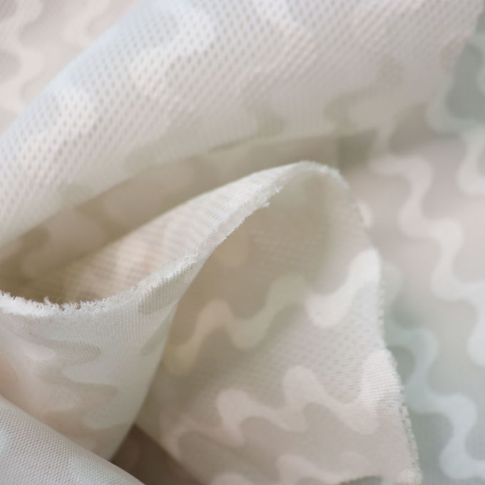 Jacquard Trantbestendig 3D Mesh Materiaal Recycled Polyester Mesh 3mm 3