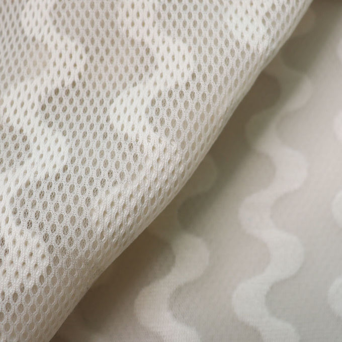Jacquard Trantbestendig 3D Mesh Materiaal Recycled Polyester Mesh 3mm 2